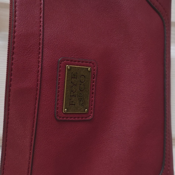 FRYE AND CO. ShoulderBag/CrossBody Bag - Picture 2 of 14